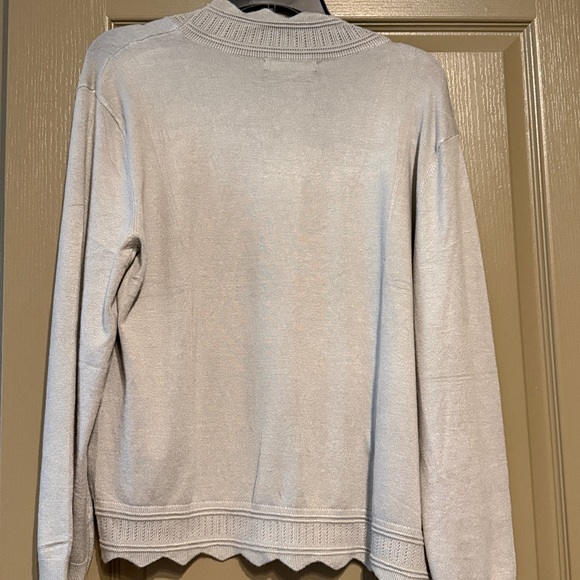 Peruvian Connection Light Gray Scalloped Open Front Cardigan - Picture 5 of 8